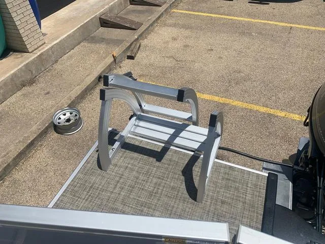 Slide: The Image of SunCatcher Select 16C 2023 - 6