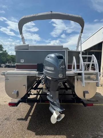 Slide: The Image of SunCatcher Select 18C 2023 - 4