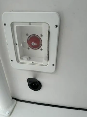 Slide: The Image of Tidewater 2300 Carolina Bay 2024 - 6