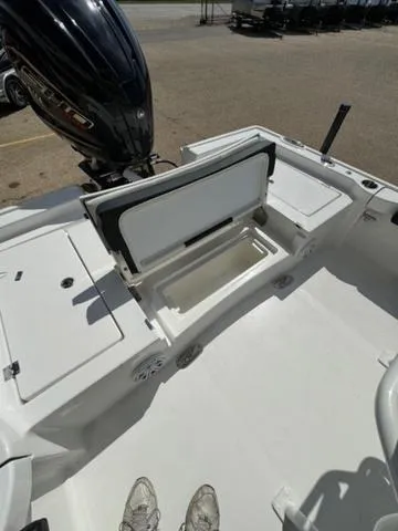 Slide: The Image of Tidewater 2300 Carolina Bay 2024 - 8