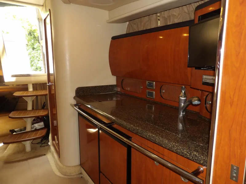 Slide: The Image of Sea Ray 360 Sundancer 2005 - 52