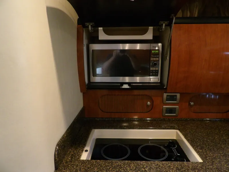 Slide: The Image of Sea Ray 360 Sundancer 2005 - 57