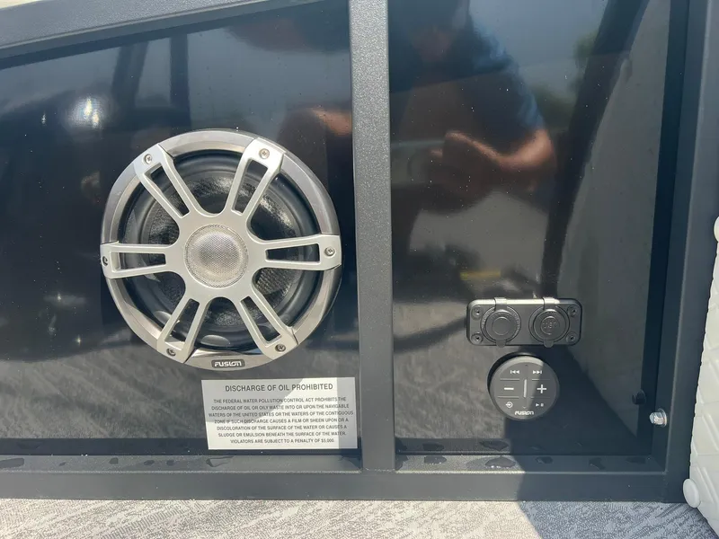 Slide: The Image of Speaker and controls on 2025 JC 26 SportToon TT DSL boat. - 7
