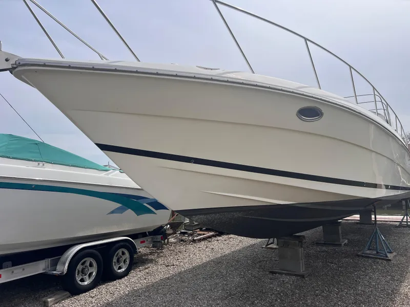 Slide: The Image of Wellcraft 45 Excalibur 2000 - 51