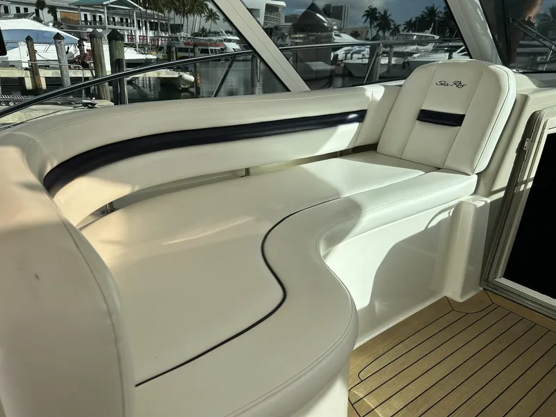Slide: The Image of Sea Ray 480 Sundancer 2008 - 9