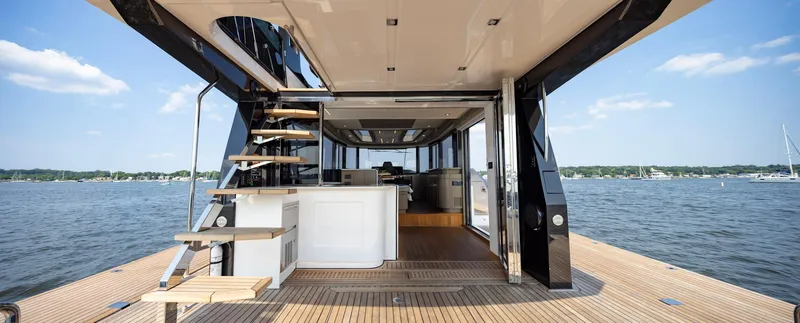 Slide: The Image of Aft Deck - 24