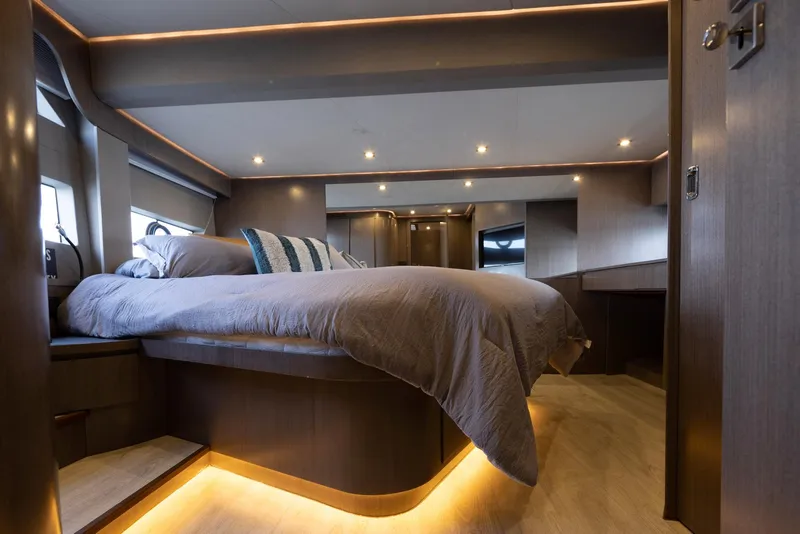 Slide: The Image of Cabin - 53