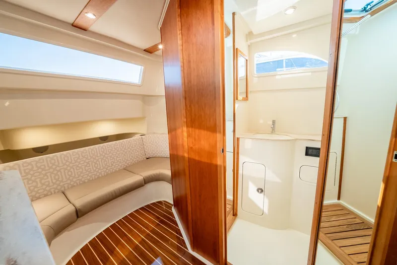 Slide: The Image of Head Entry - 26