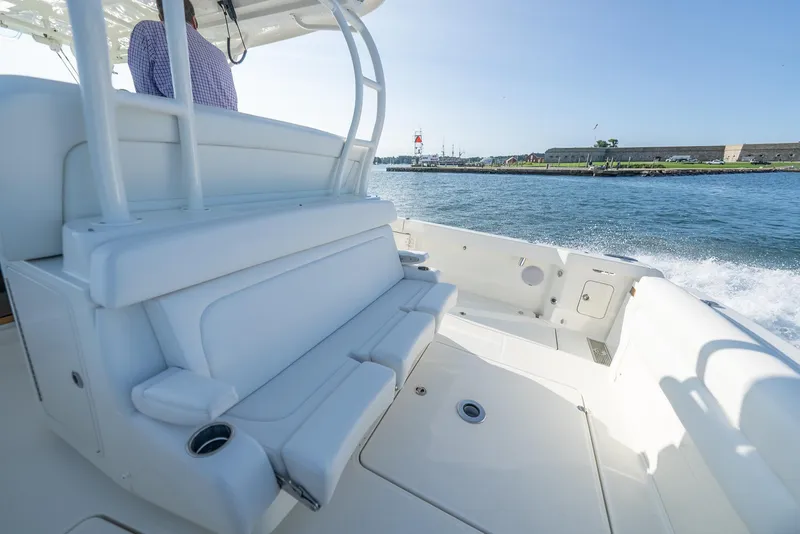 Slide: The Image of Aft Facing Settee - 30