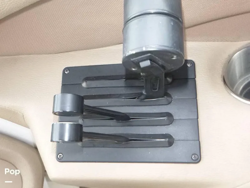 Slide: The Image of 2011 Cobalt 303 Day Cruiser for sale in Gilford, NH - 49