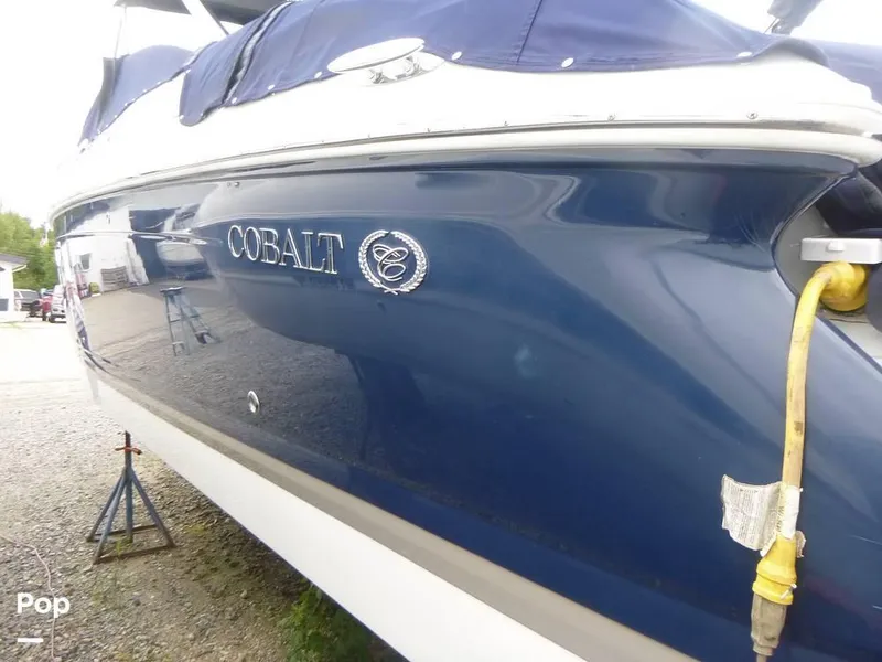 Slide: The Image of 2011 Cobalt 303 Day Cruiser for sale in Gilford, NH - 9