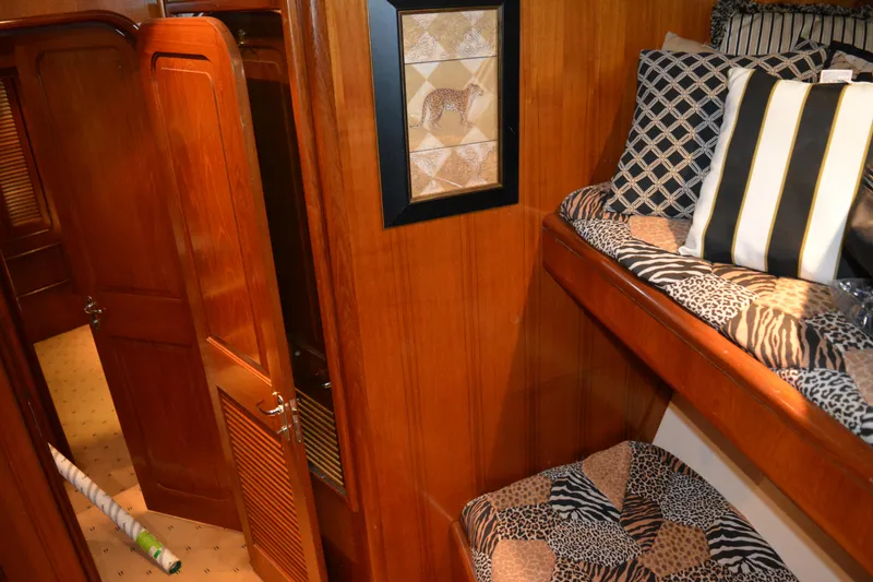 Slide: The Image of Viking Motor Yacht 1989 - 69