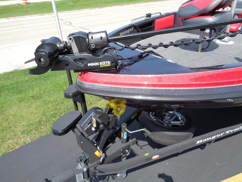 Slide: The Image of 2023 Ranger 2080MS A Pack boat with Minn Kota Ultrex trolling motor. - 11