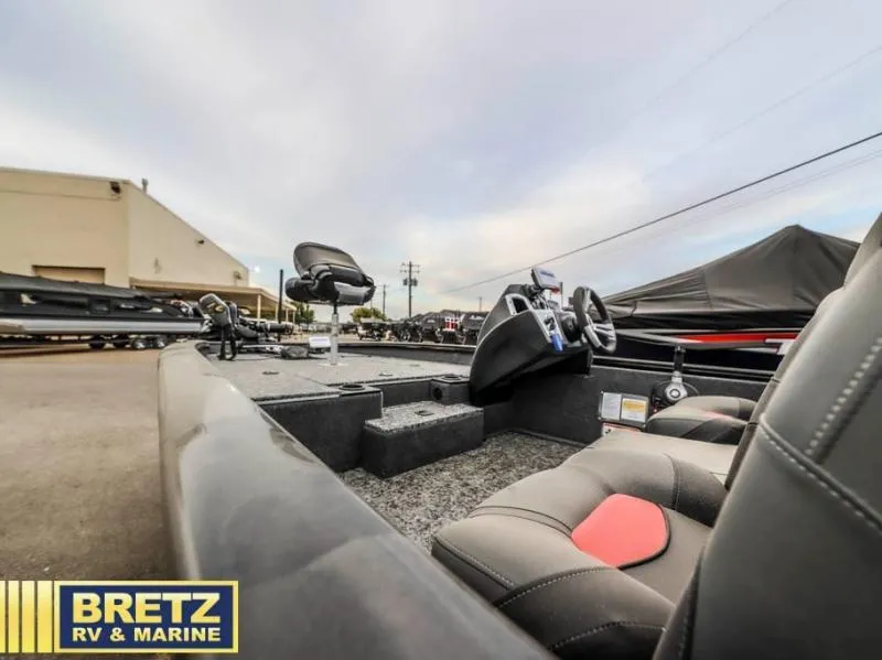 Slide: The Image of 2025 Pro Team 175 TXW fishing boat at Bretz RV & Marine dealership. - 13