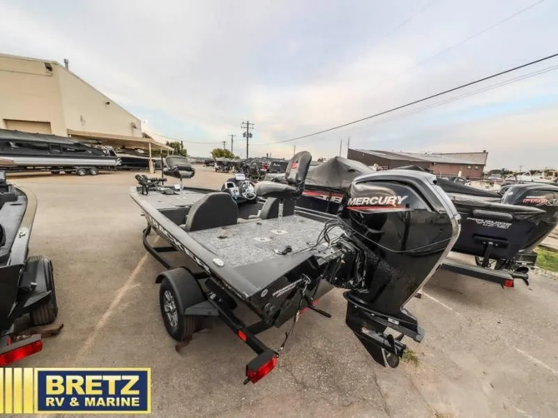 Slide: The Image of 2025 Pro Team 175 TXW boat with Mercury engine at Bretz RV & Marine dealership. - 9