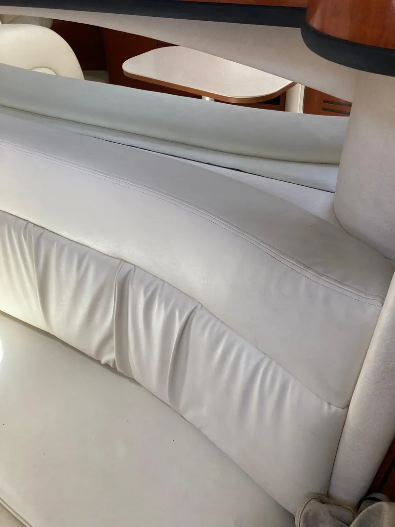 Slide: The Image of Sea Ray Sundancer 2004 - 17