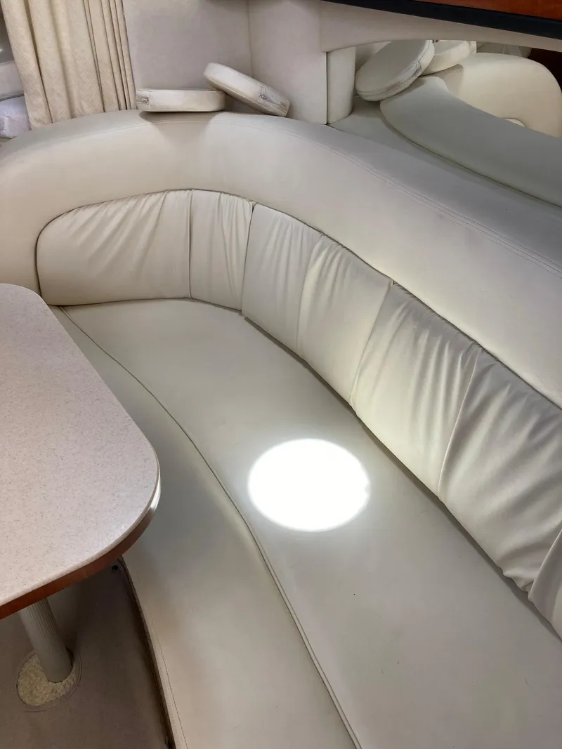 Slide: The Image of Sea Ray Sundancer 2004 - 18