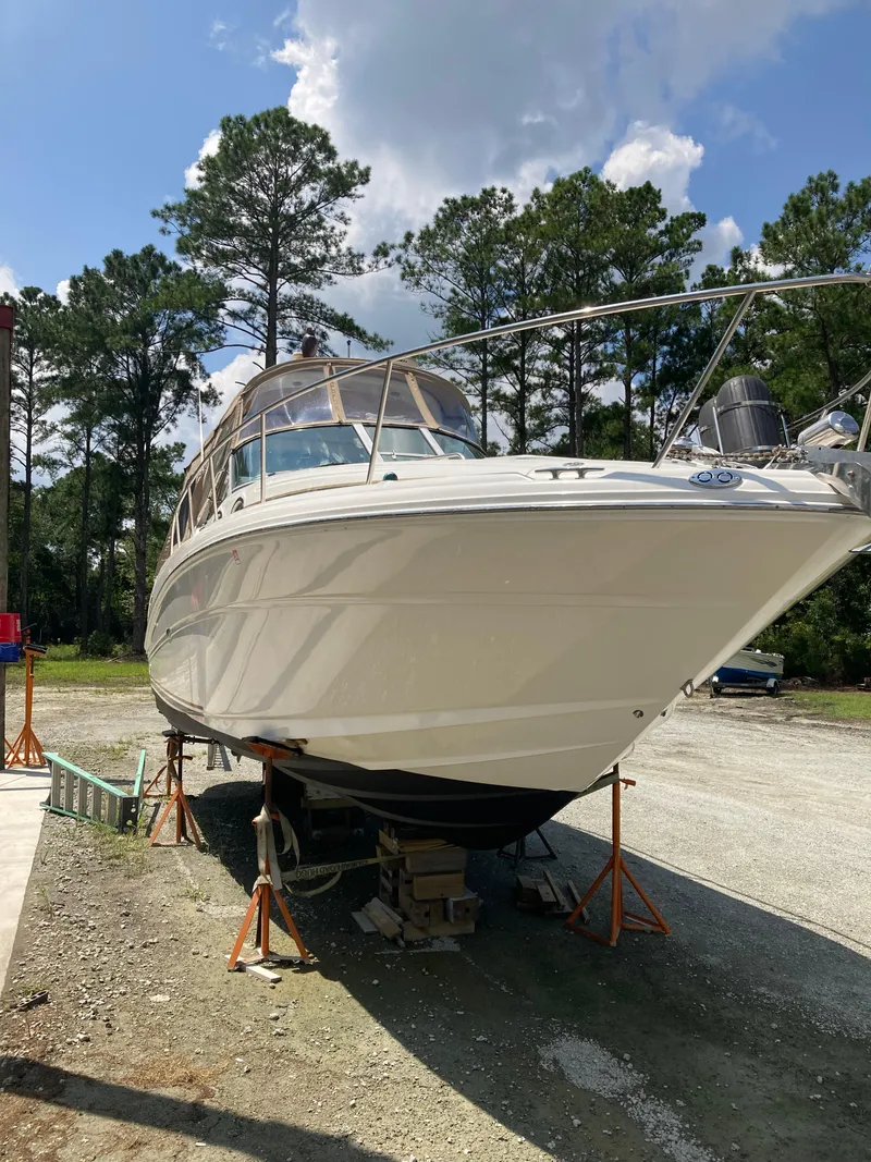 Slide: The Image of Sea Ray Sundancer 2004 - 2