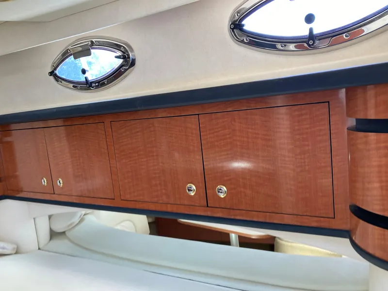 Slide: The Image of Sea Ray Sundancer 2004 - 23