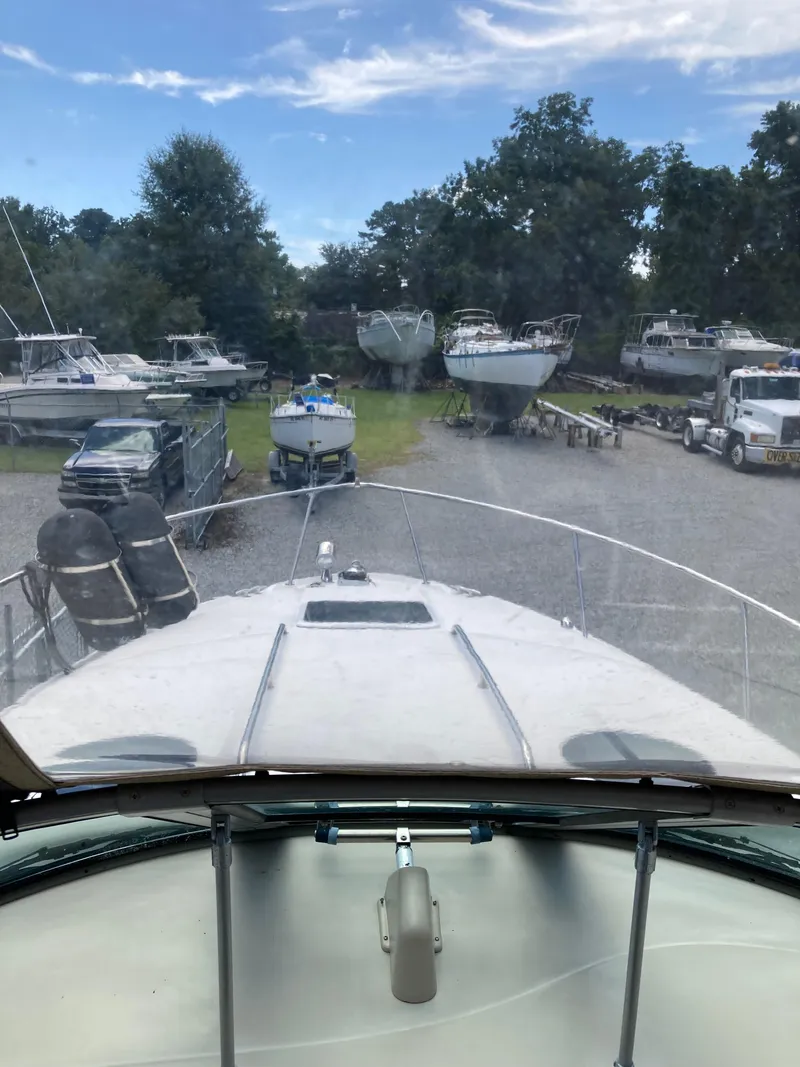 Slide: The Image of Sea Ray Sundancer 2004 - 4