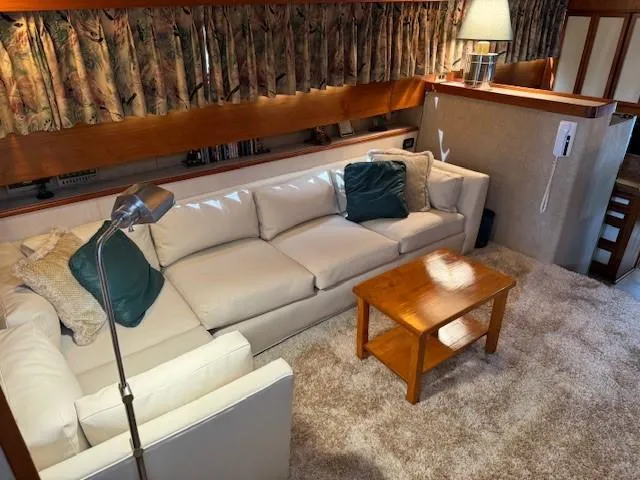 Slide: The Image of Trojan 44 Motoryacht 1982 - 12