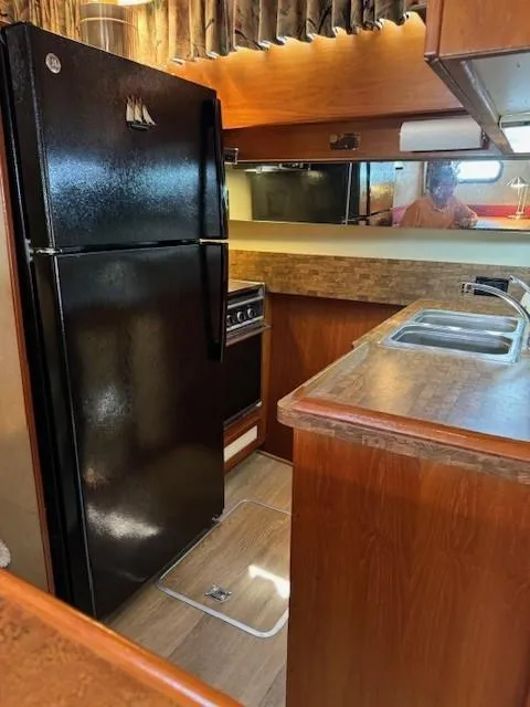 Slide: The Image of Trojan 44 Motoryacht 1982 - 16