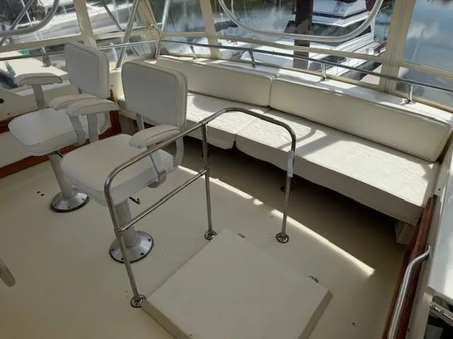 Slide: The Image of Trojan 44 Motoryacht 1982 - 4