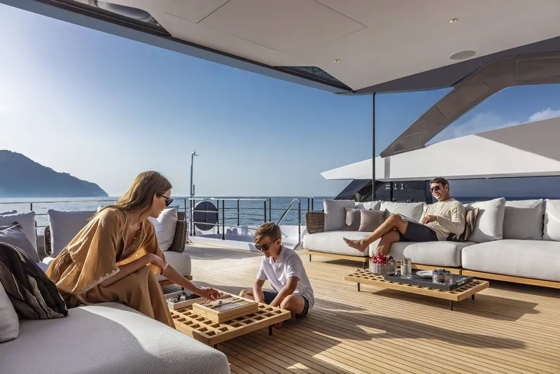 Slide: The Image of Custom SAETTA 106' 2025 - 20