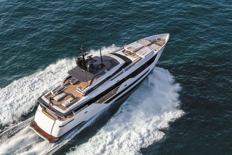 Slide: The Image of Custom SAETTA 106' 2025 - 6