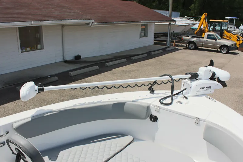 Slide: The Image of 2024 Clearwater 2200 WI Center Console with Minn Kota trolling motor. - 27