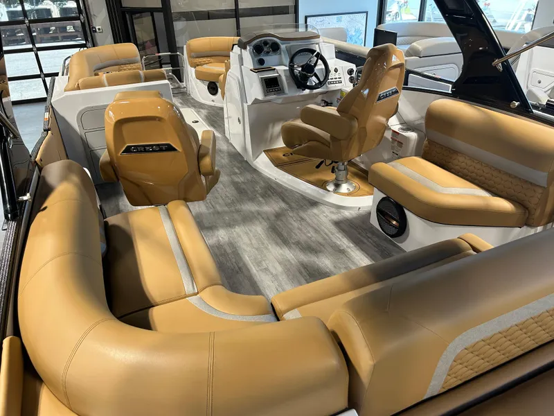 Slide: The Image of Crest Savannah 250 SLSC 2025 - 15