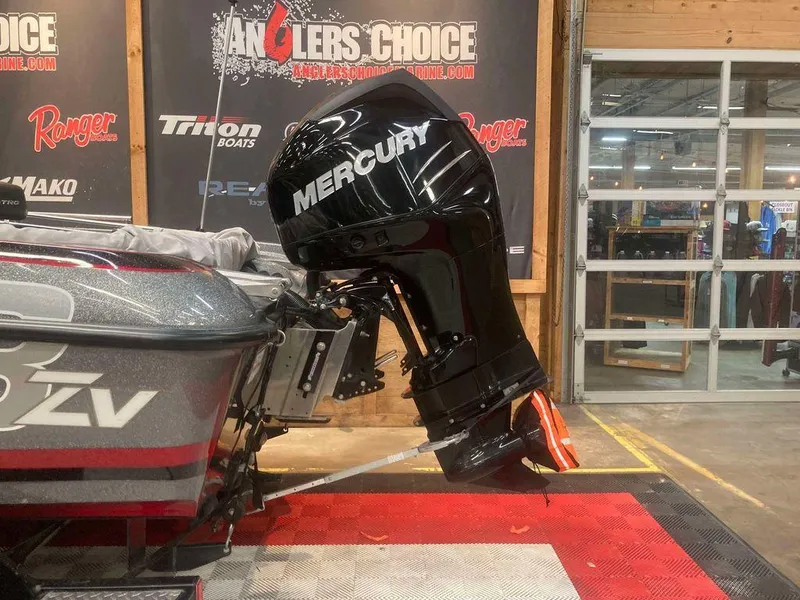 Slide: The Image of Nitro Multi-Species ZV 18 2015 - 4