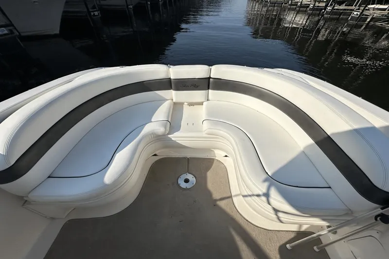 Slide: The Image of Sea Ray 290 SLX 2006 - 9