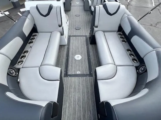 Slide: The Image of Montara 25' SURF BOSS 2.0 CWDH 2021 - 10