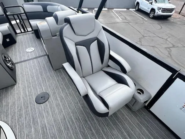 Slide: The Image of Montara 25' SURF BOSS 2.0 CWDH 2021 - 13