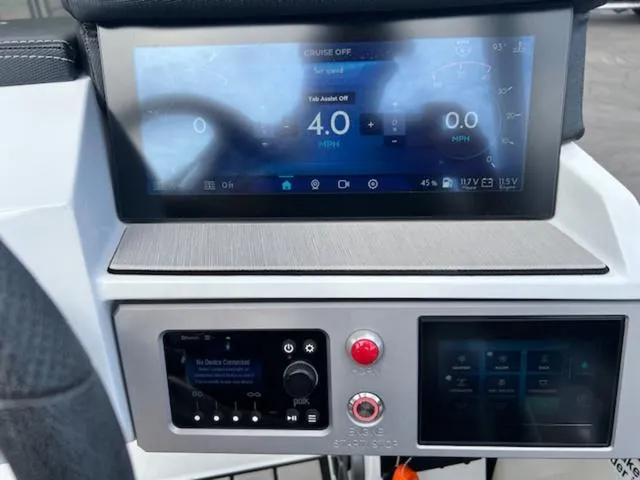 Slide: The Image of Montara 25' SURF BOSS 2.0 CWDH 2021 - 17