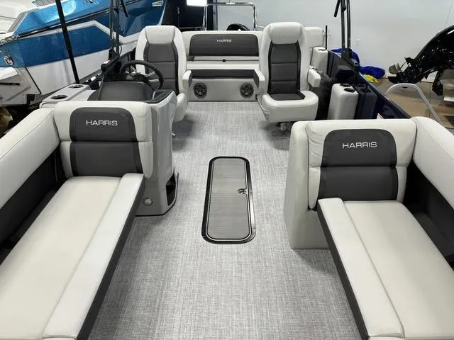 Slide: The Image of 2025 Harris CRUISER 230 SLDH interior with luxurious seating and modern design. - 4