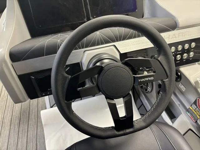 Slide: The Image of Harris GRAND MARINER 250 SLDH 2025 - 17