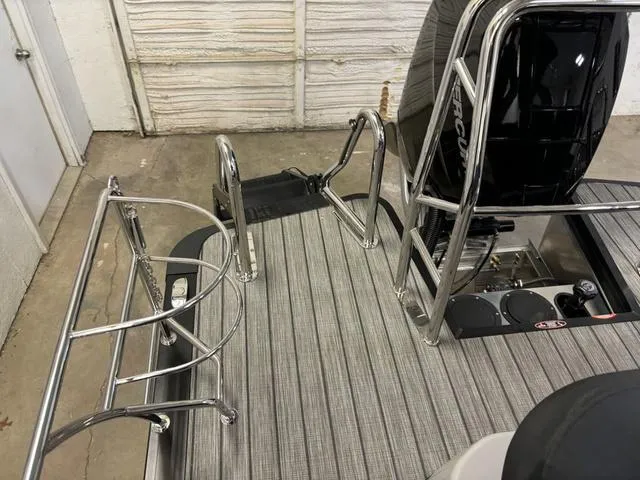 Slide: The Image of Harris GRAND MARINER 250 SLDH 2025 - 23