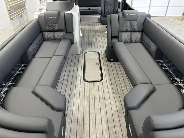 Slide: The Image of Harris GRAND MARINER 250 SLDH 2025 - 6