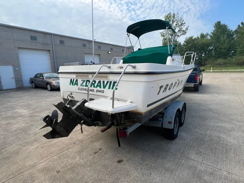 Slide: The Image of Bayliner 2052 Trophy 2000 - 3