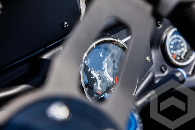 Slide: The Image of Skeeter ZXR 21 2025 - 52