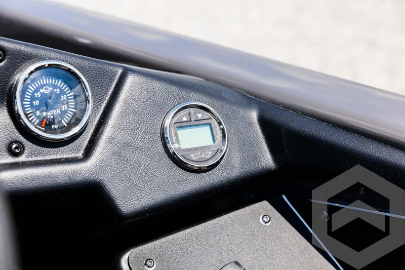 Slide: The Image of Skeeter ZXR 21 2025 - 54