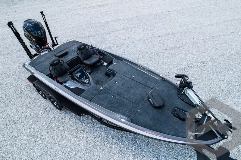 Slide: The Image of Skeeter ZXR 21 2025 - 79