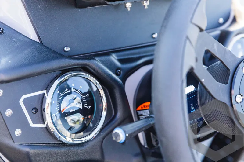 Slide: The Image of Skeeter ZXR 20 2025 - 56