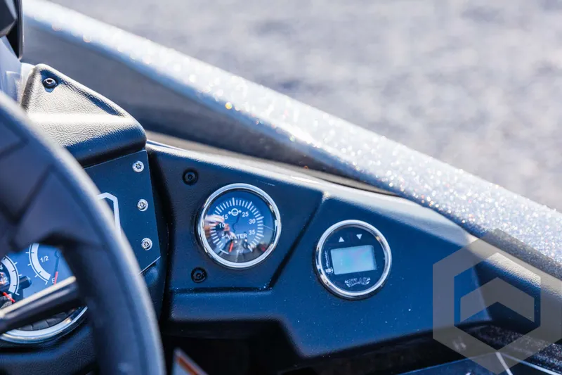 Slide: The Image of Skeeter ZXR 20 2025 - 58