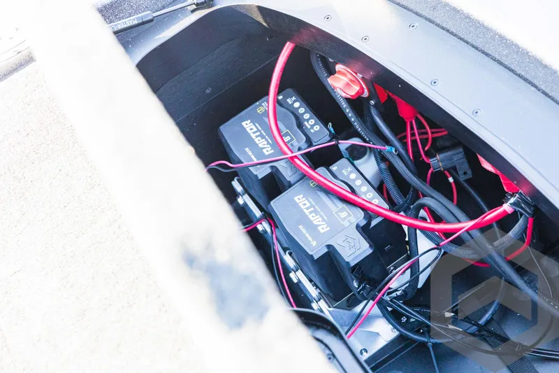 Slide: The Image of Skeeter ZXR 20 2025 - 68