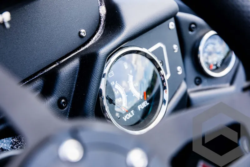 Slide: The Image of Skeeter ZXR 20 2025 - 53