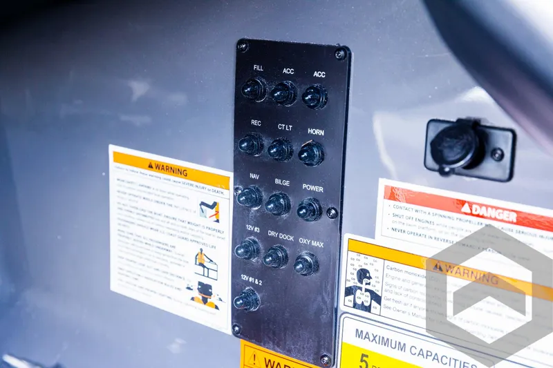 Slide: The Image of Skeeter ZXR 20 2025 - 55