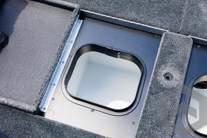 Slide: The Image of Skeeter ZXR 20 2025 - 60